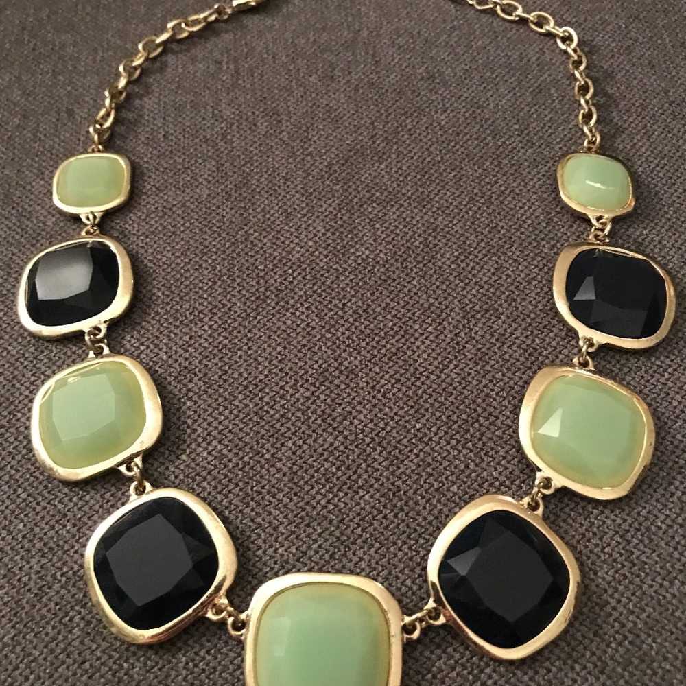 Statement Necklace - Picture 2 of 3